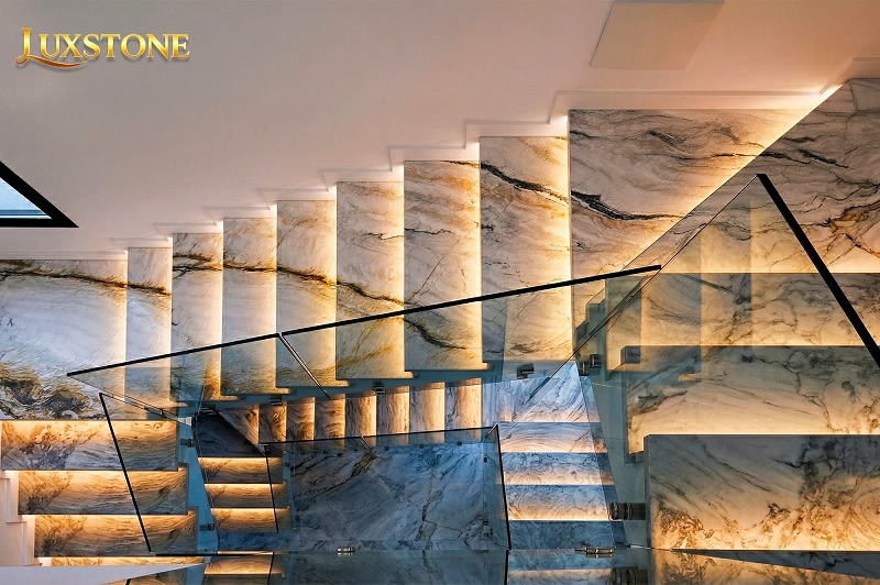 Đá thạch anh tự nhiên đáp ứng tốt các yêu cầu kỹ thuật và thẩm mỹ